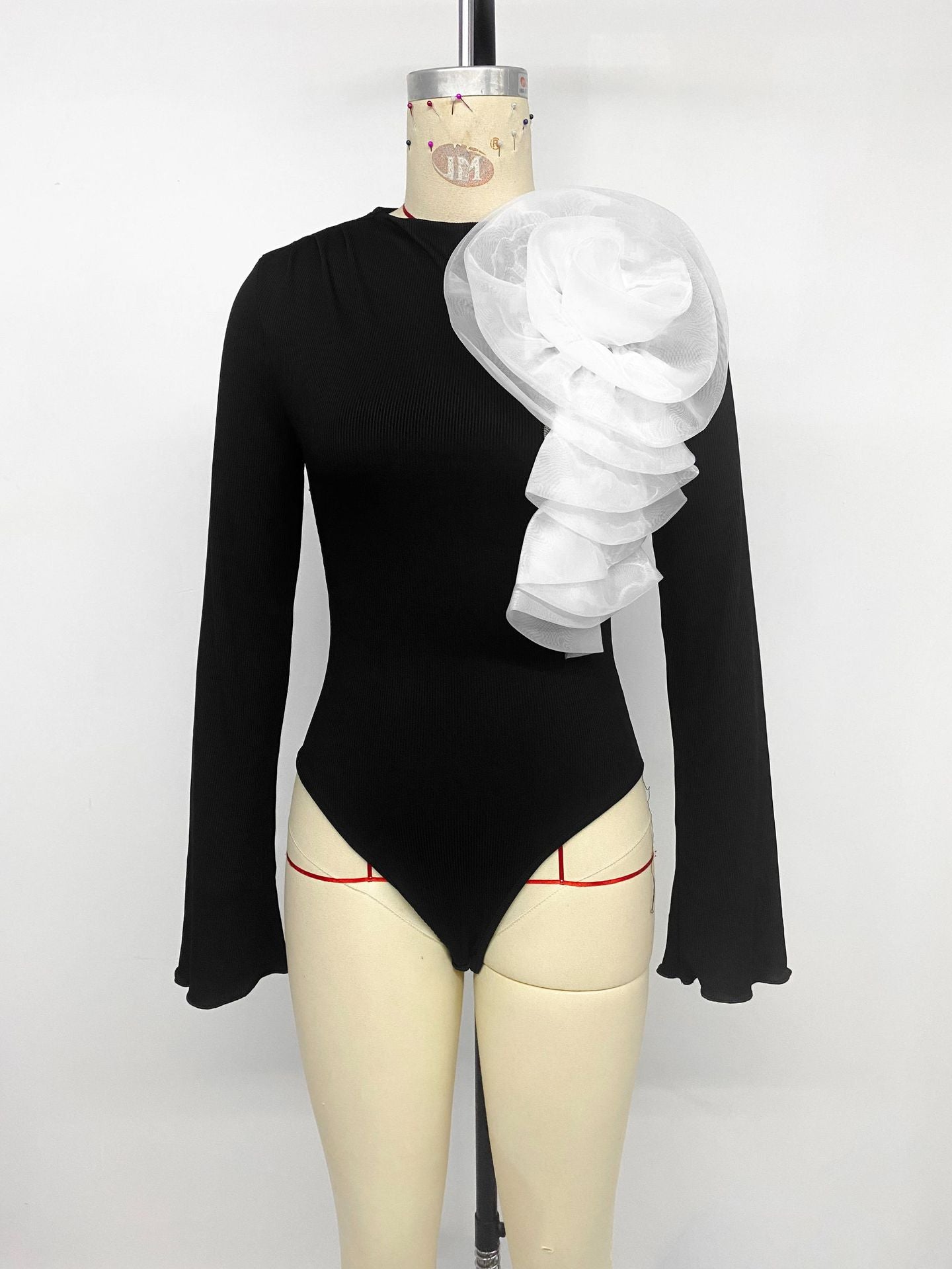 Sweet Design Three Dimensional Floral Decoration Black Long Sleeve Jumpsuit