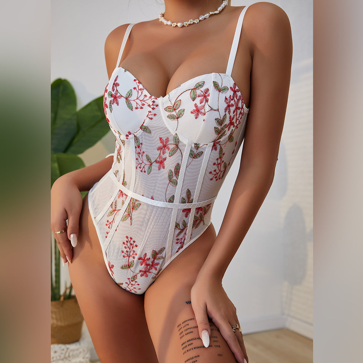 Women Wear Independent Handmade Embroidery Strip Steel Ring Boning Corset Chest Support Sleeveless Jumpsuit