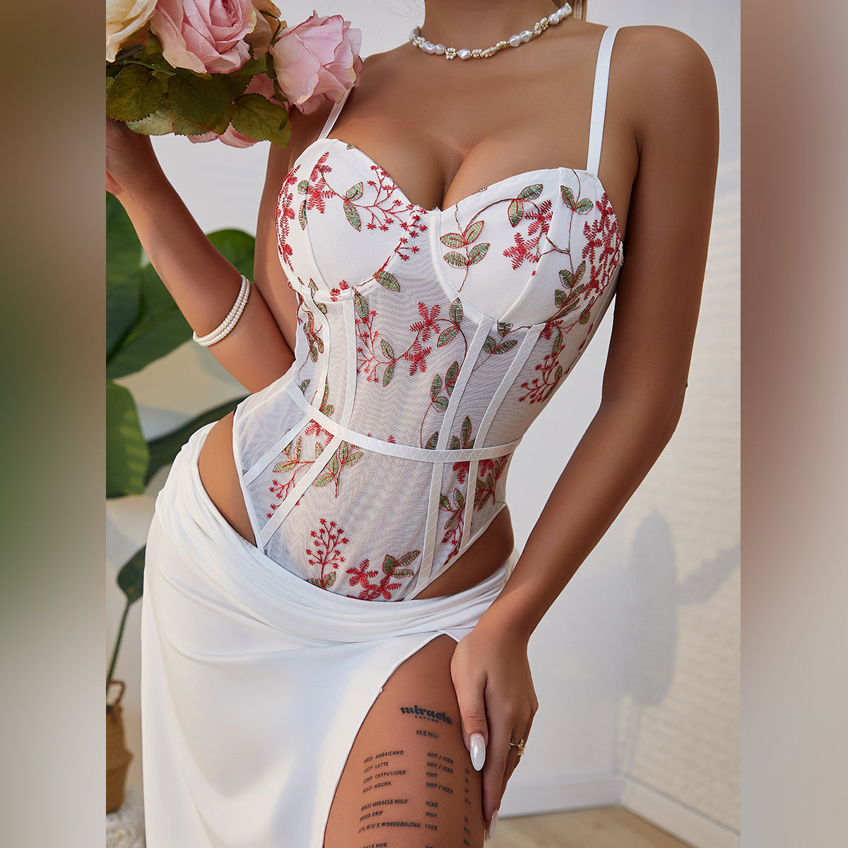 Women Wear Independent Handmade Embroidery Strip Steel Ring Boning Corset Chest Support Sleeveless Jumpsuit