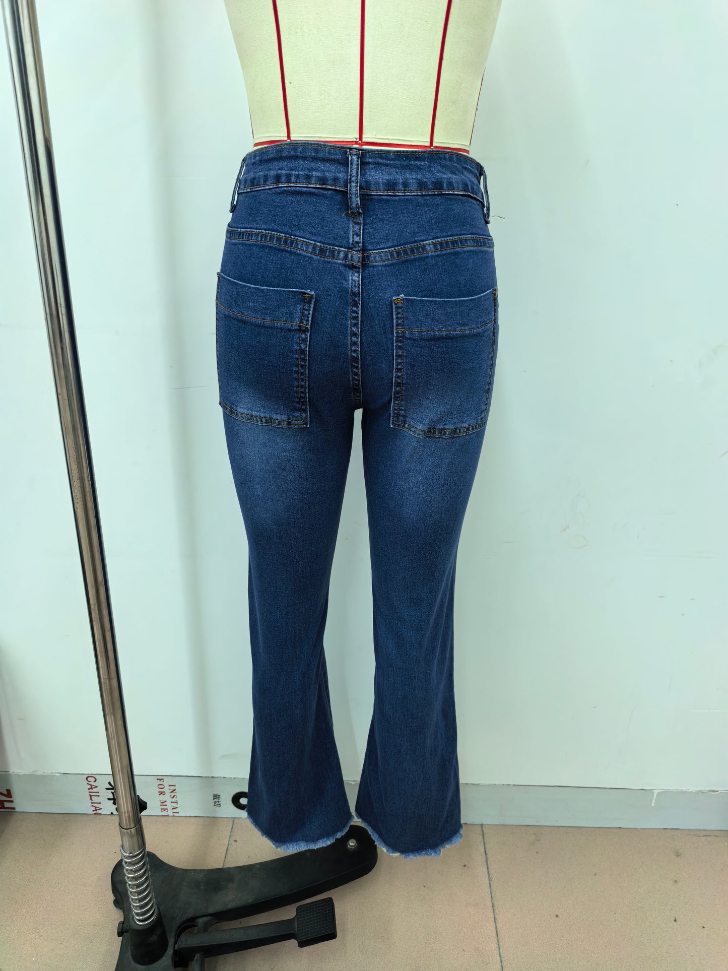 Slim Fitting Cool Jeans Women