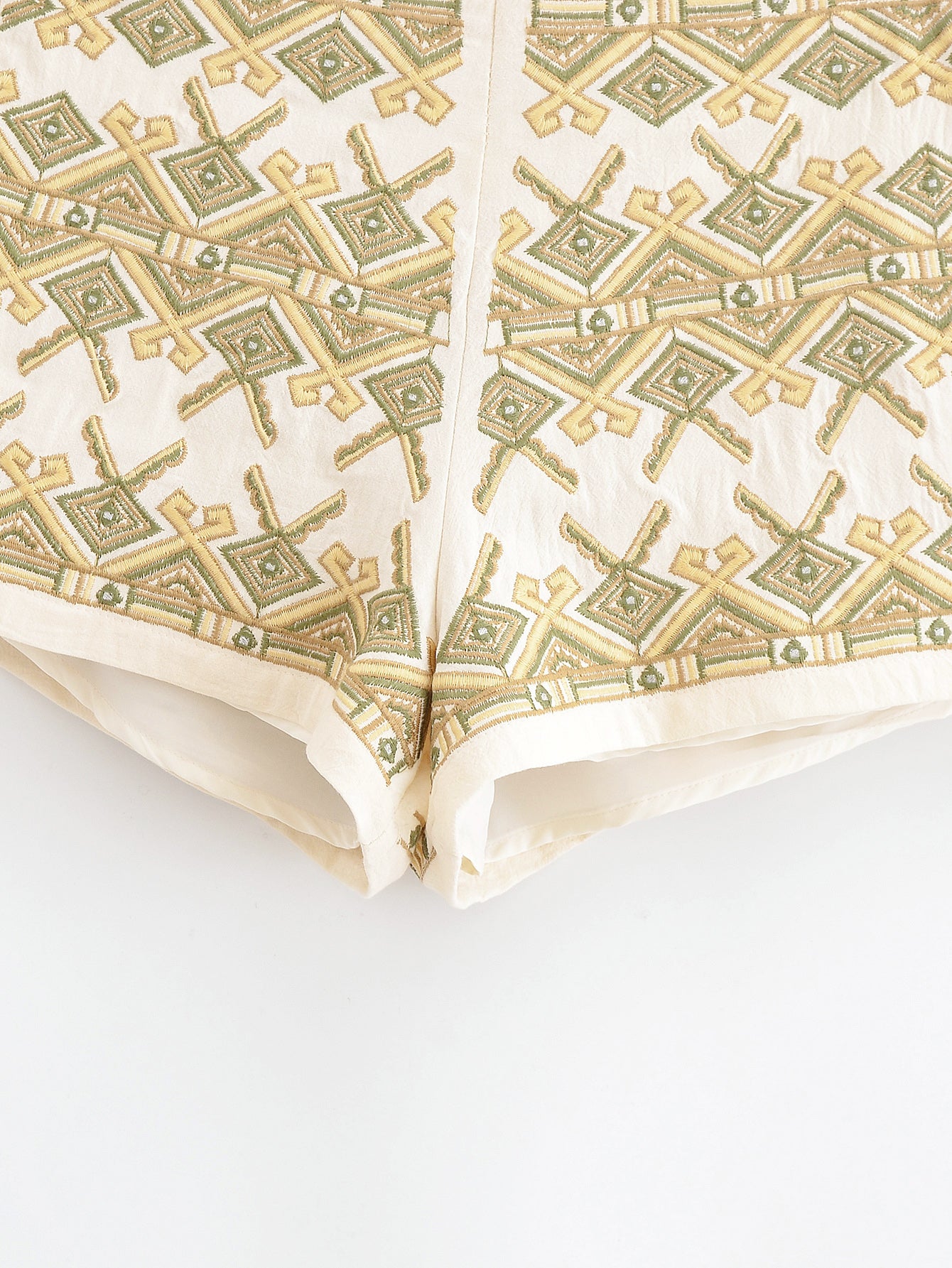 Retro Summer Casual Embroidered Shorts