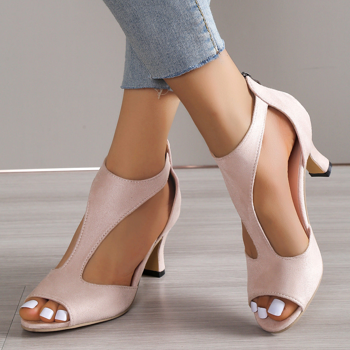 Chunky Heel Suede Fish Mouth Hollowed Sandals Women One Word Bag Heel Open Toed Roman Sandals