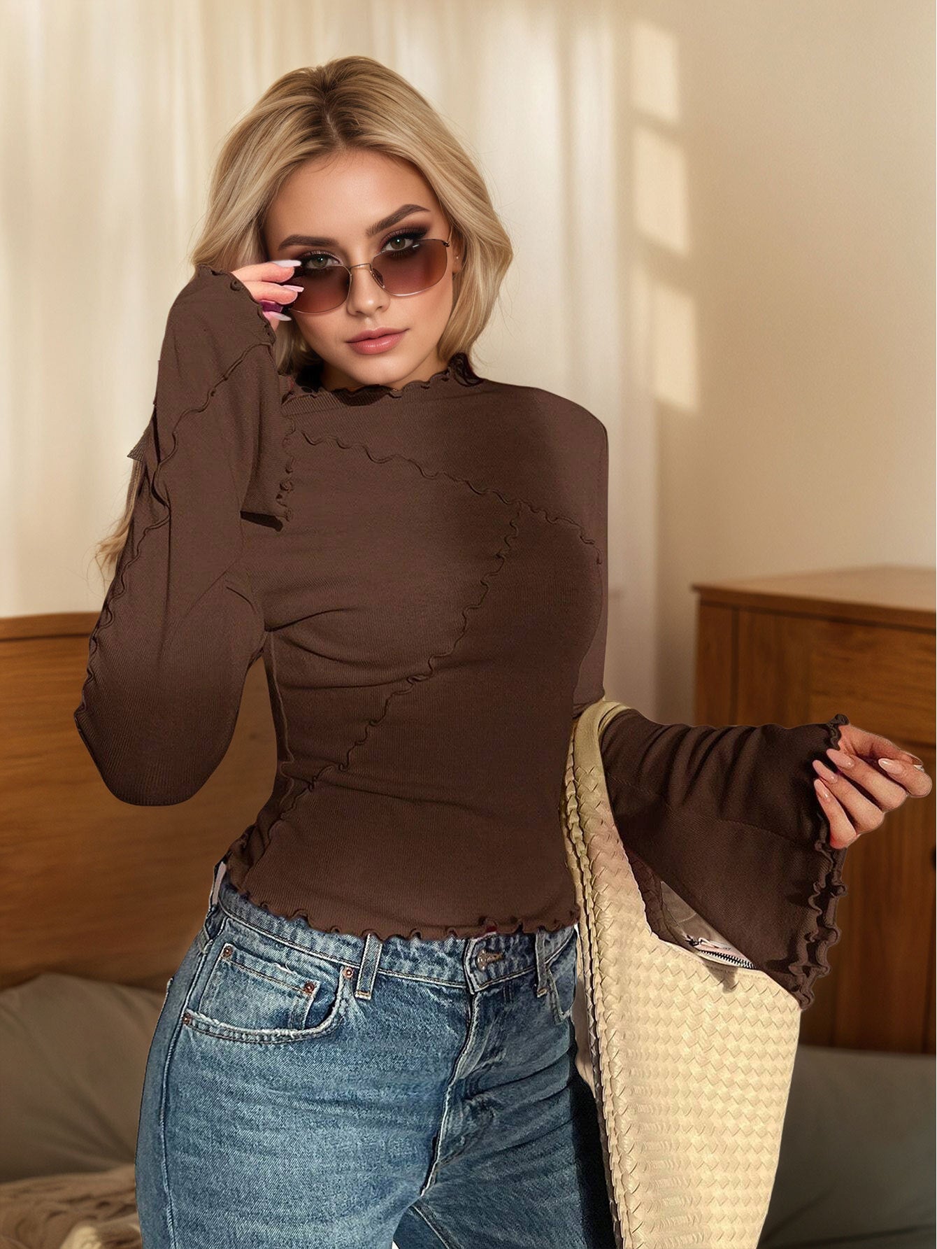 Sexy Slim Fit Small Turtleneck Fungus Long Sleeve Bell Sleeve Sexy Top