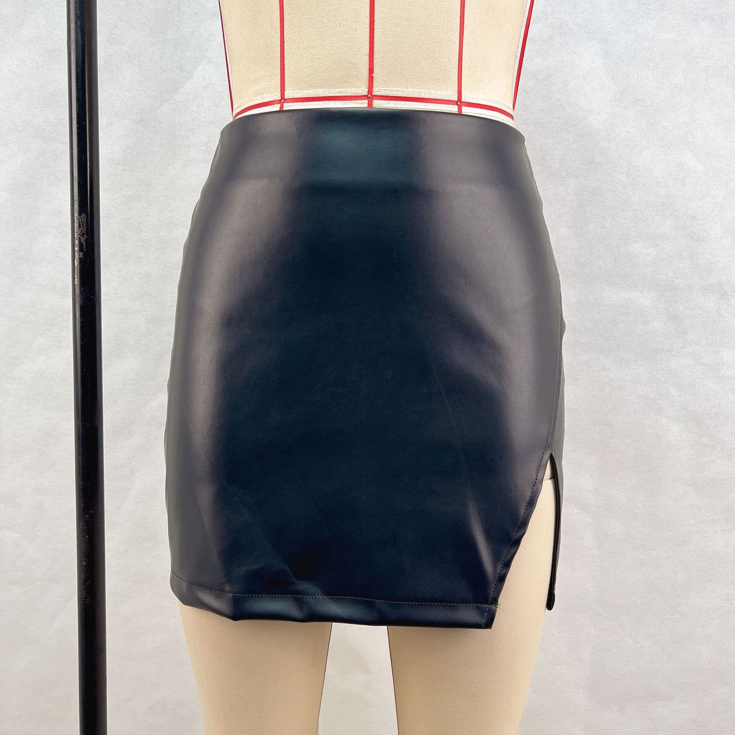 Women Clothing High Waist Package Hip with A Zipper Short Skirt Faux Leather Skirt Split All Matching Skirt
