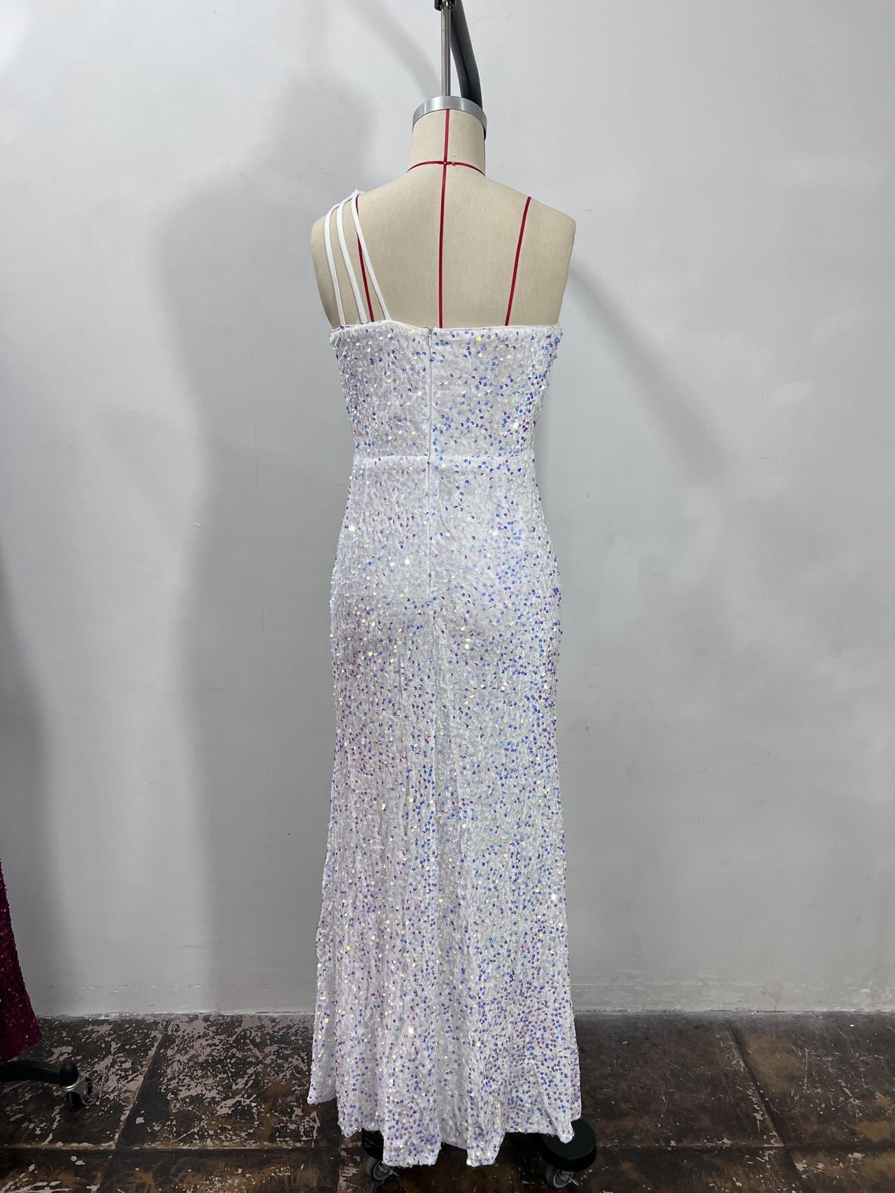 Sequined Sleeveless Slit Shoulder Belt Tight Party Dress