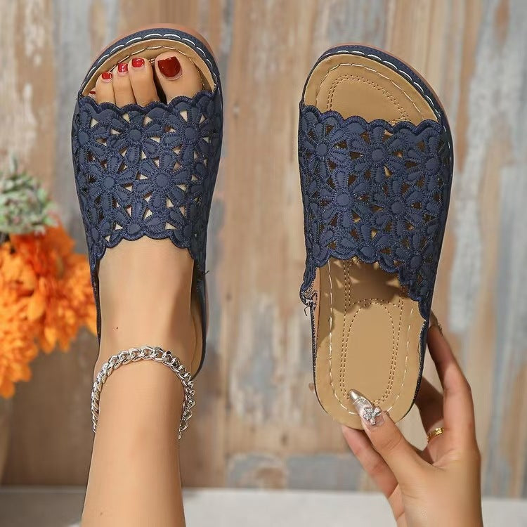 Simple Floral Cutout Platform Slippers Women Outer Wear Wedge Lightweight Beach Slippers
