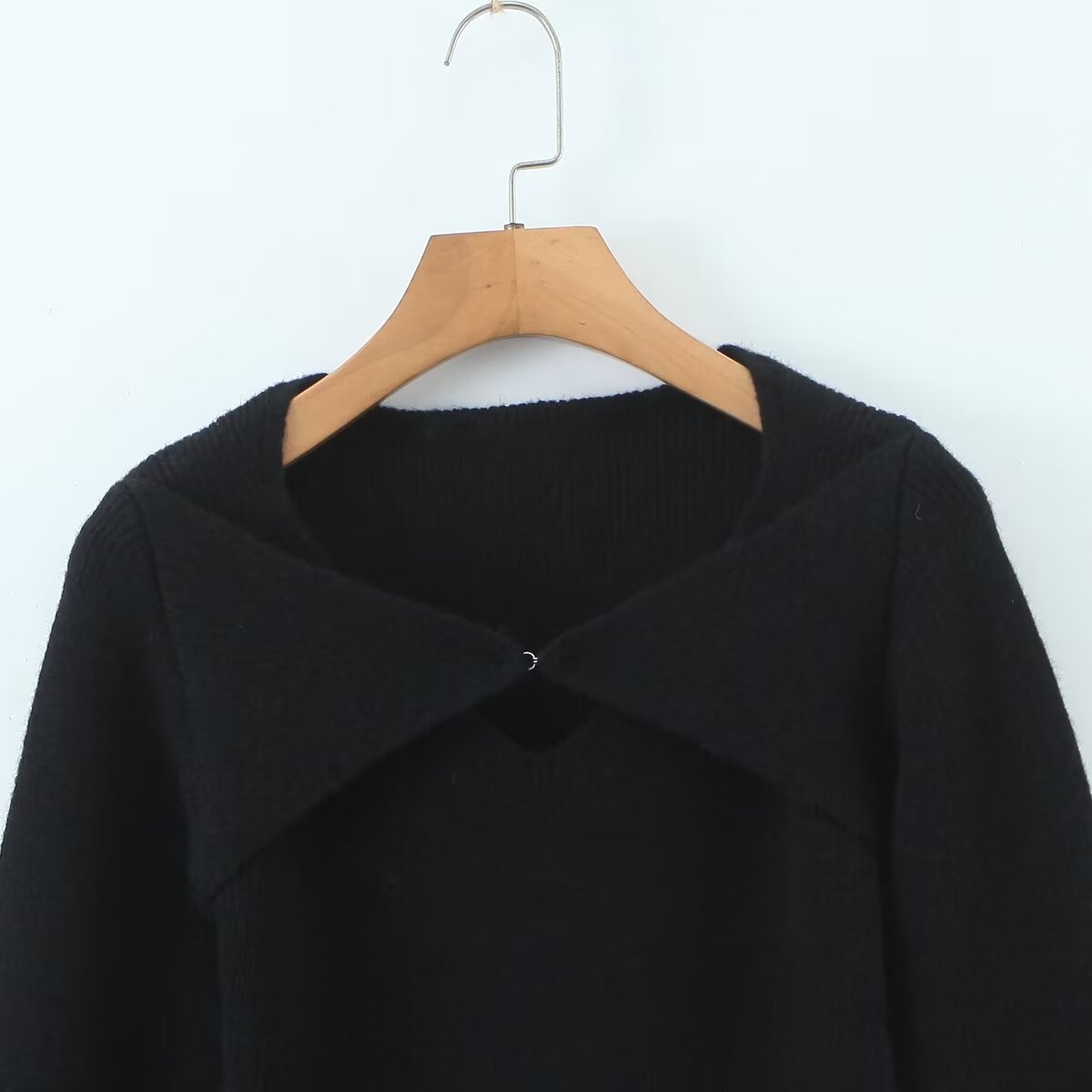 Early Autumn Two Color Faux Two Piece Knitted Sweater Solid Color Short Sweater
