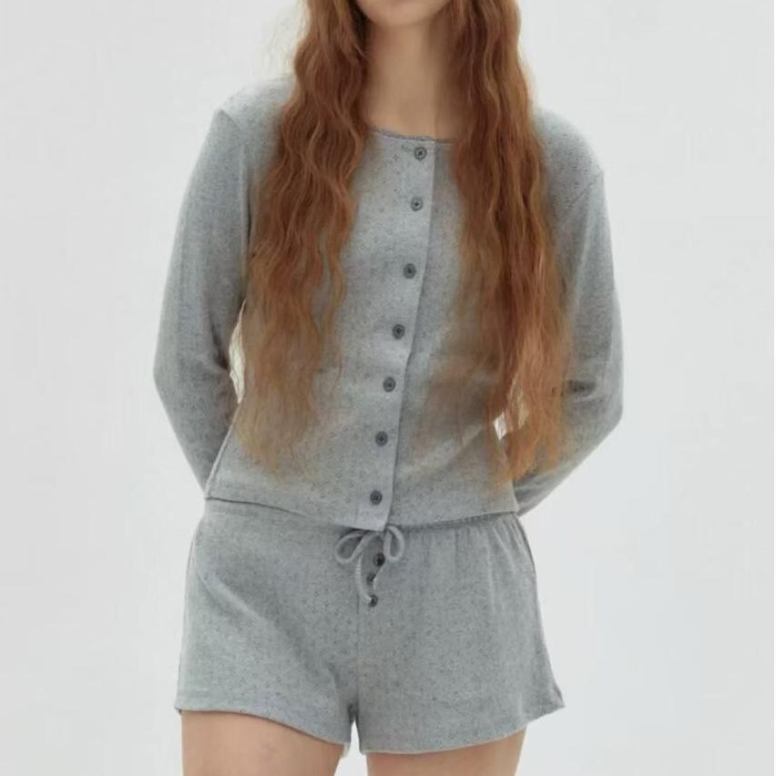 Spring Slim Fit round Neck Jacquard Single Breasted Long Sleeve Knitted Top Shorts Set