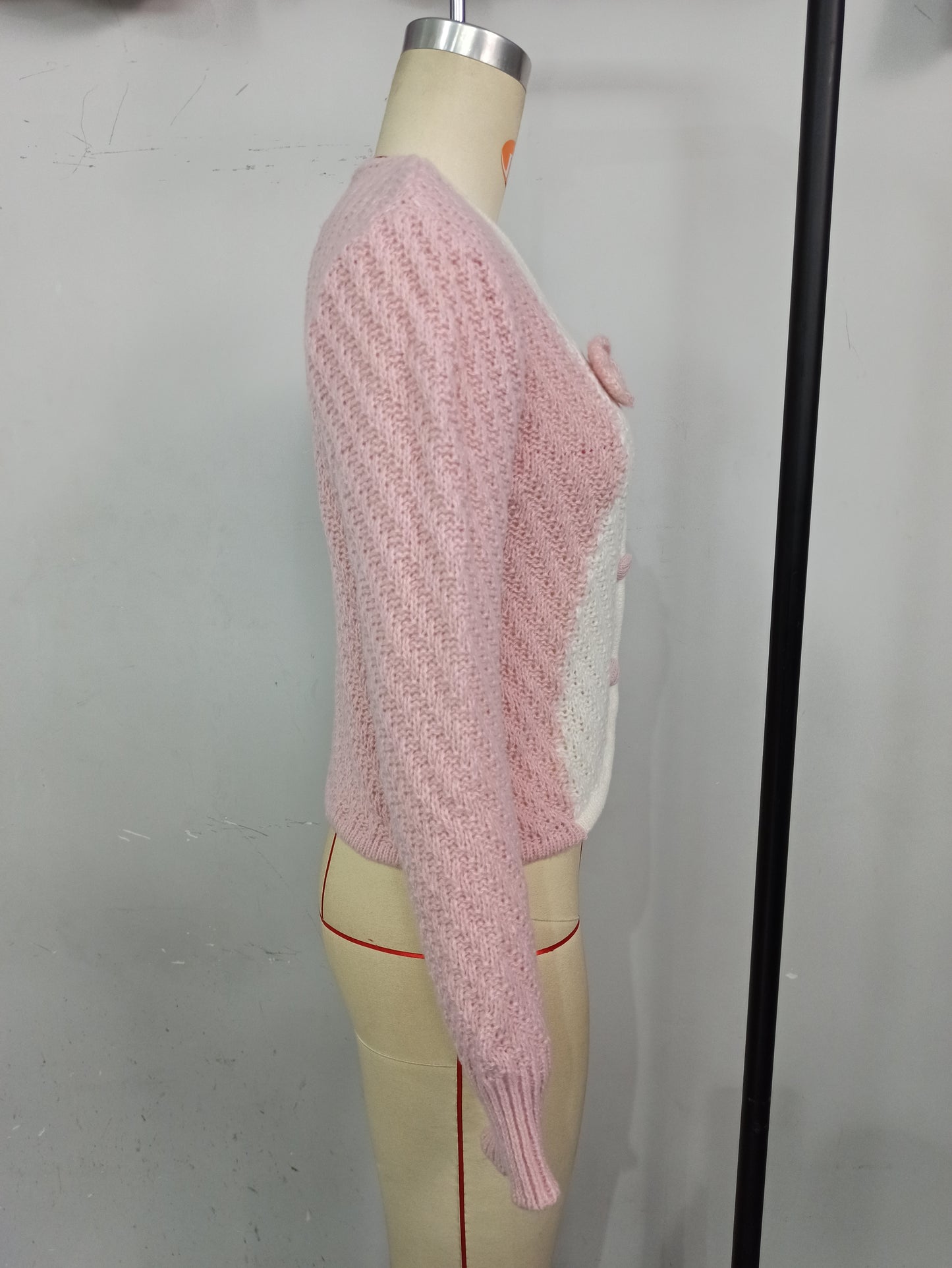 Contrast Color Floral Knitted Cardigan for Women Autumn Winter Loose Design Sweater Coat