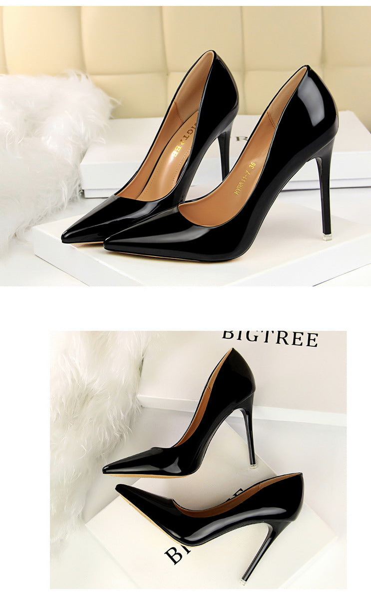 Fashionable Metal Heel High Heels Women Shoes High Heel Low Cut Pointed Toe Sexy Nightclubs Thinner Pumps