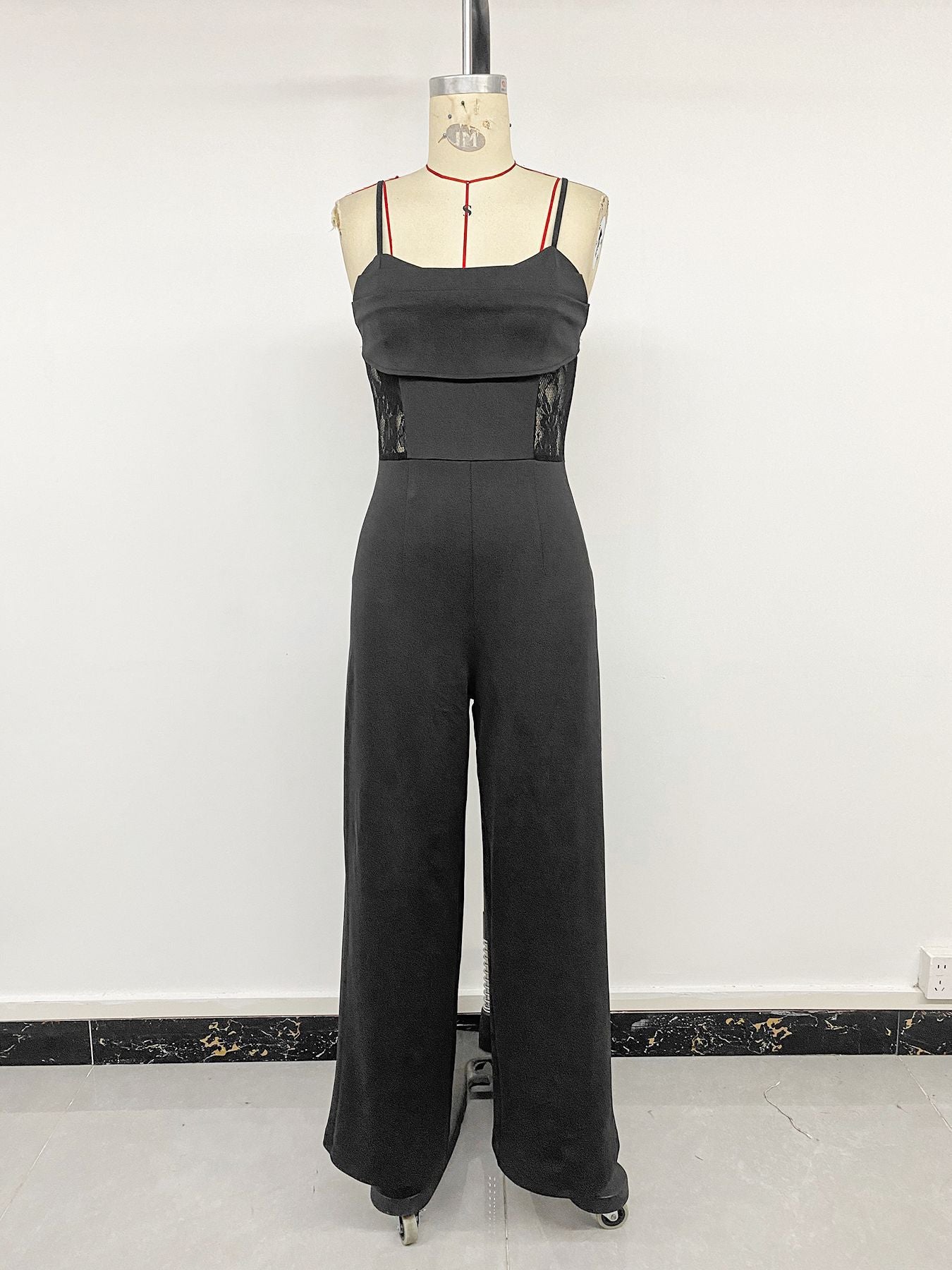 Sexy Wind Black Strap Lace Fitted Waist Jumpsuit