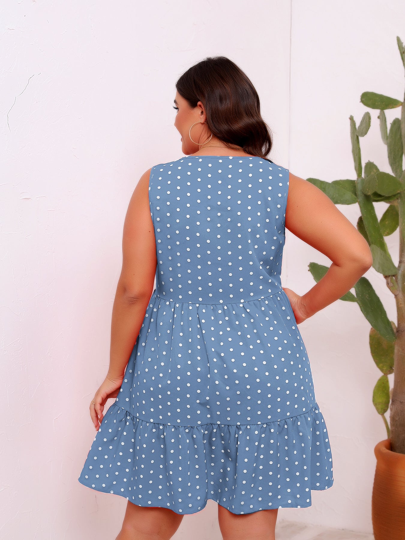 Round Neck Sleeveless Polka Dot Loose Fitting Large Hem Ruffled Dress