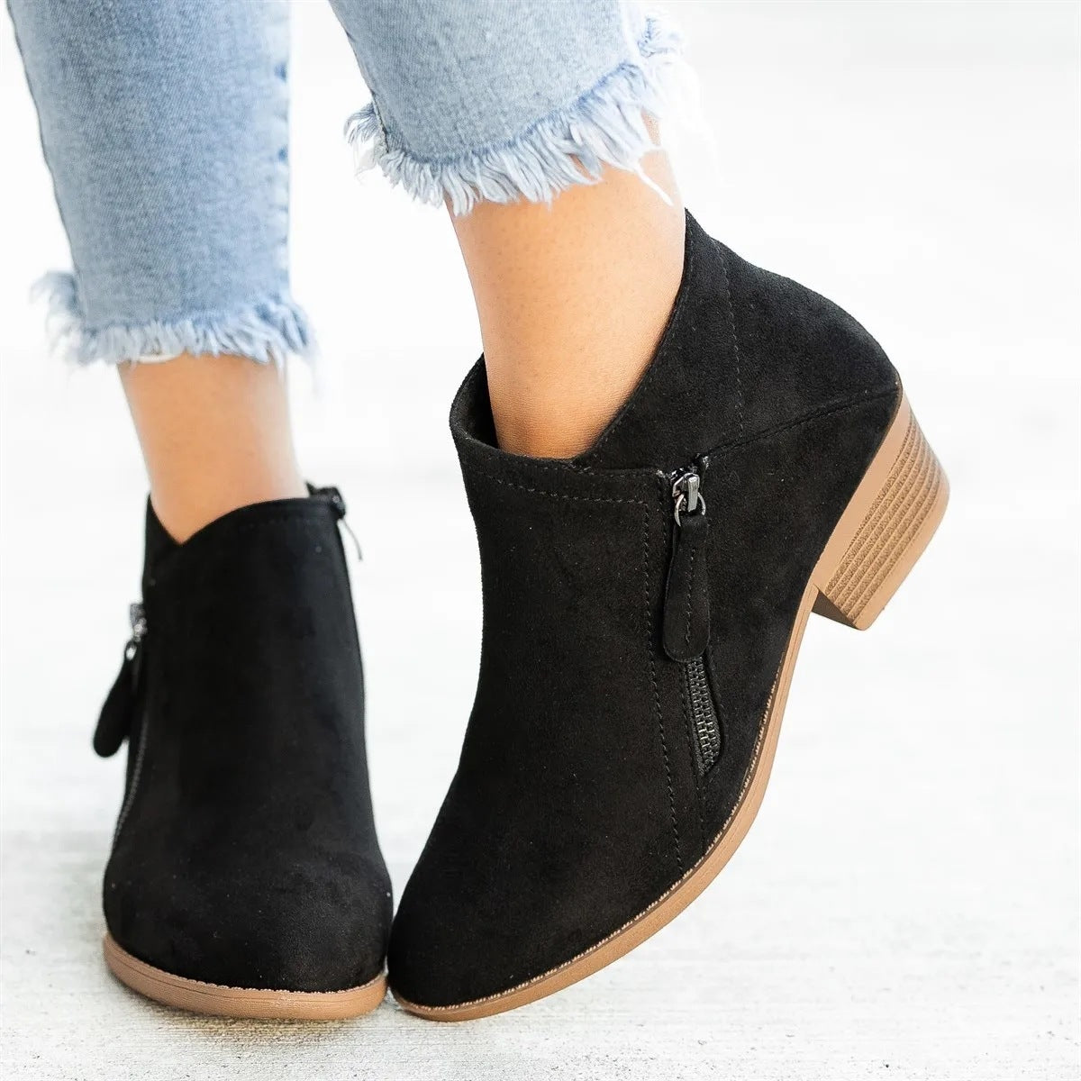 Short Tube Side Zipper round Toe Boots Women Suede Thick Heel Thin Martin Boots