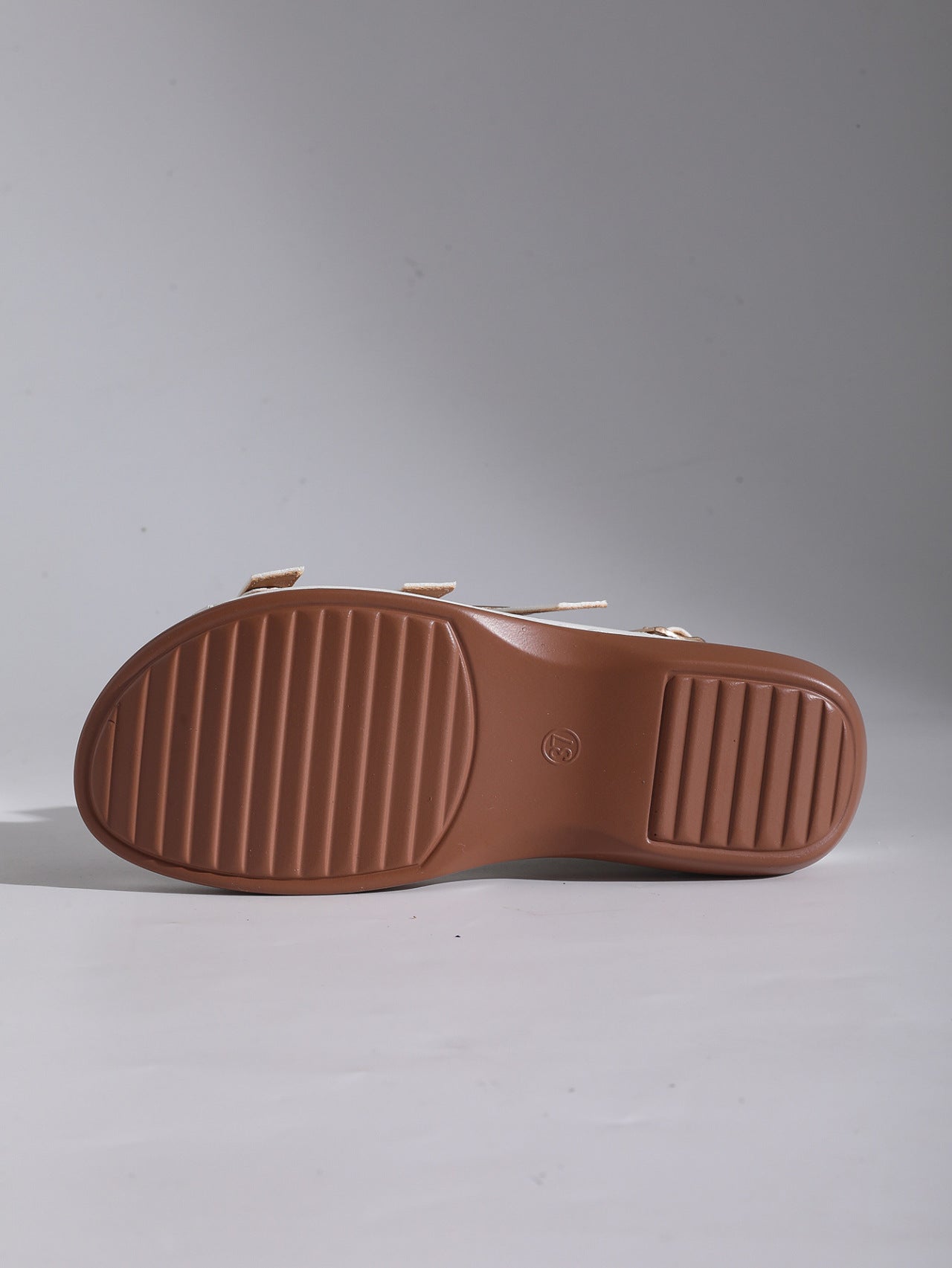One Word Buckle Platform Sandals Women Buckle Open Toe Beach Sandals