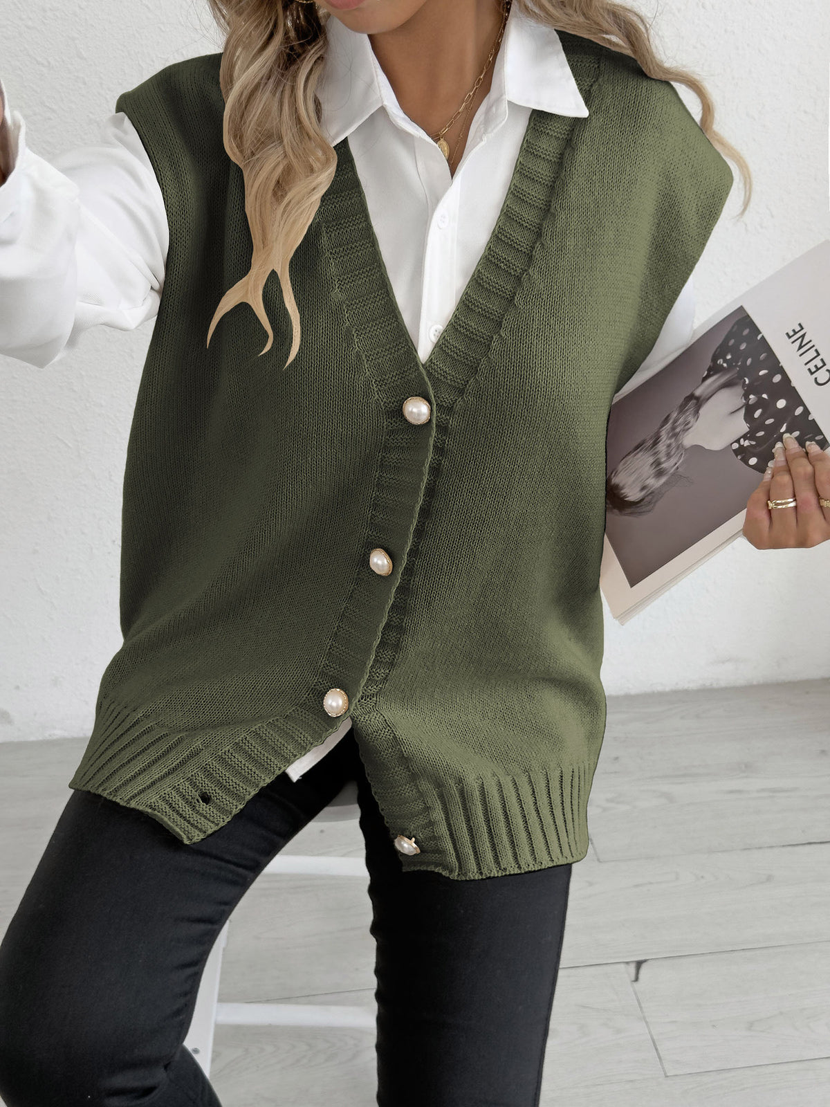 Women Top Autumn Winter Vest Women Clothing Pearl Buckle Loose Casual Cardigan Sweater Vest