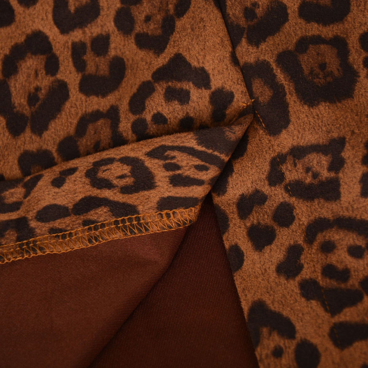 Autumn Winter Smiley Face Leopard Suede Skirt Women Sexy High Waist Printed Midi Skirt Women Clothing