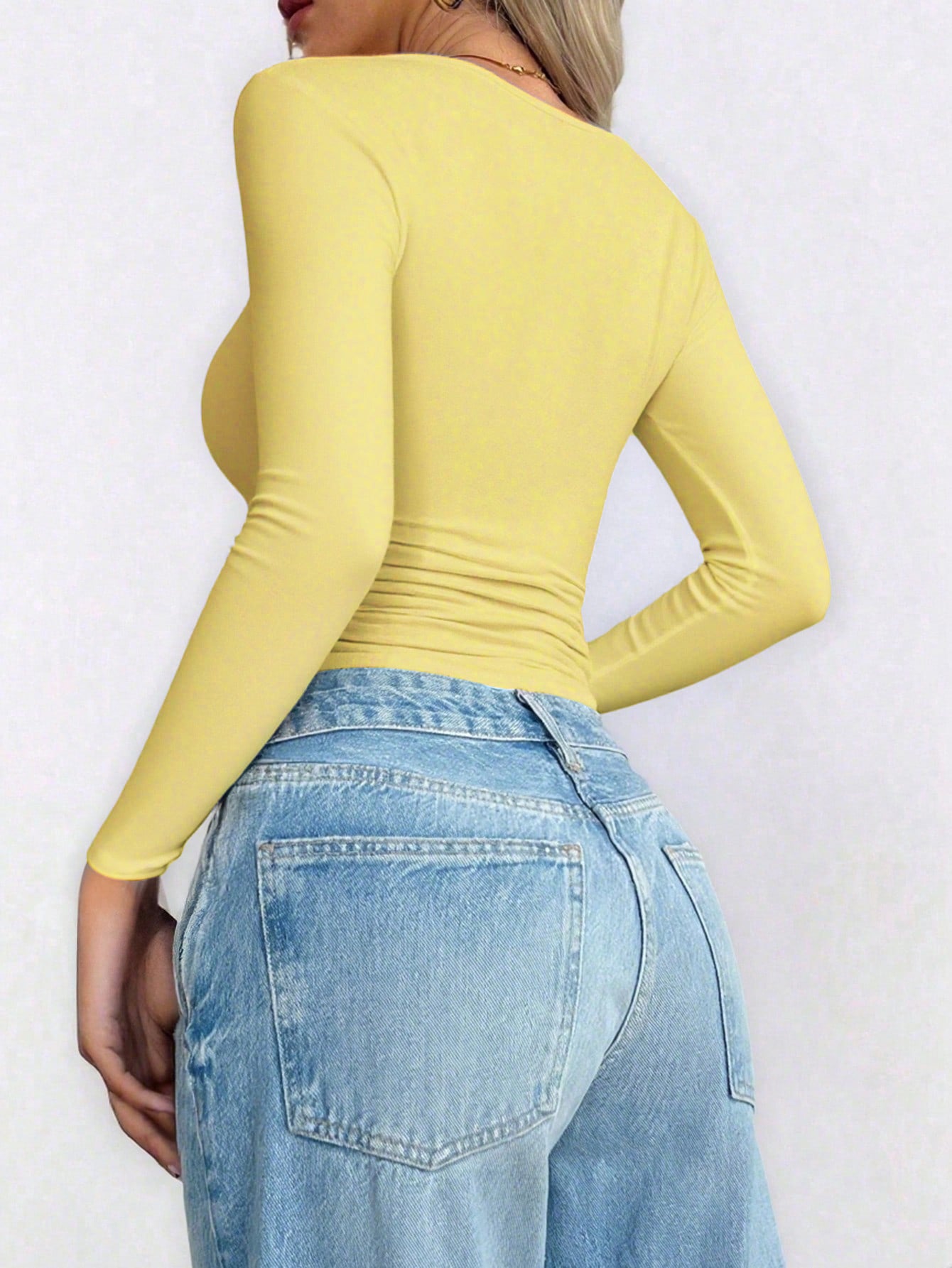 Sexy Slim Fit Long Sleeved Bottoming Shirt T shirt Women Clothing Autumn Winter