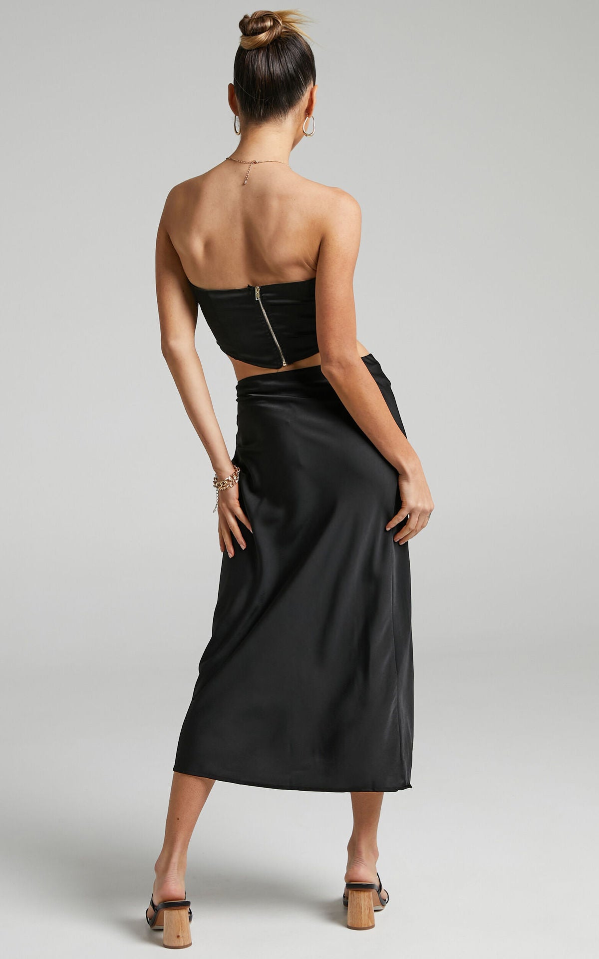 Pleating Satin Skirt Summer High Waist Slimming Zipper Long Skirt Sexy Hip Skirt Women Clothing