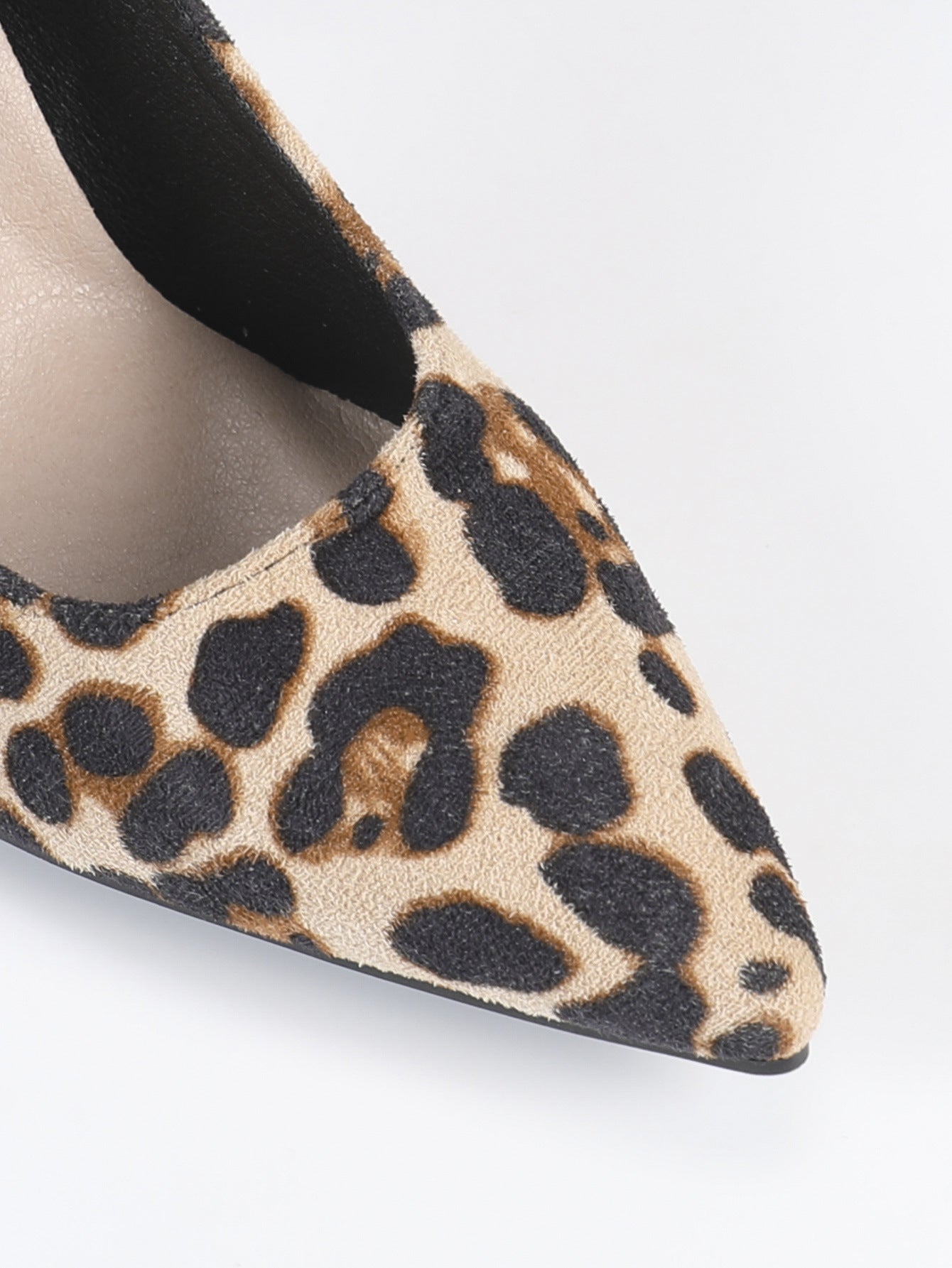 Leopard plus Size Leopard Pointed Stiletto Heel Catwalk Show High Heels Women Sexy Shoes Women