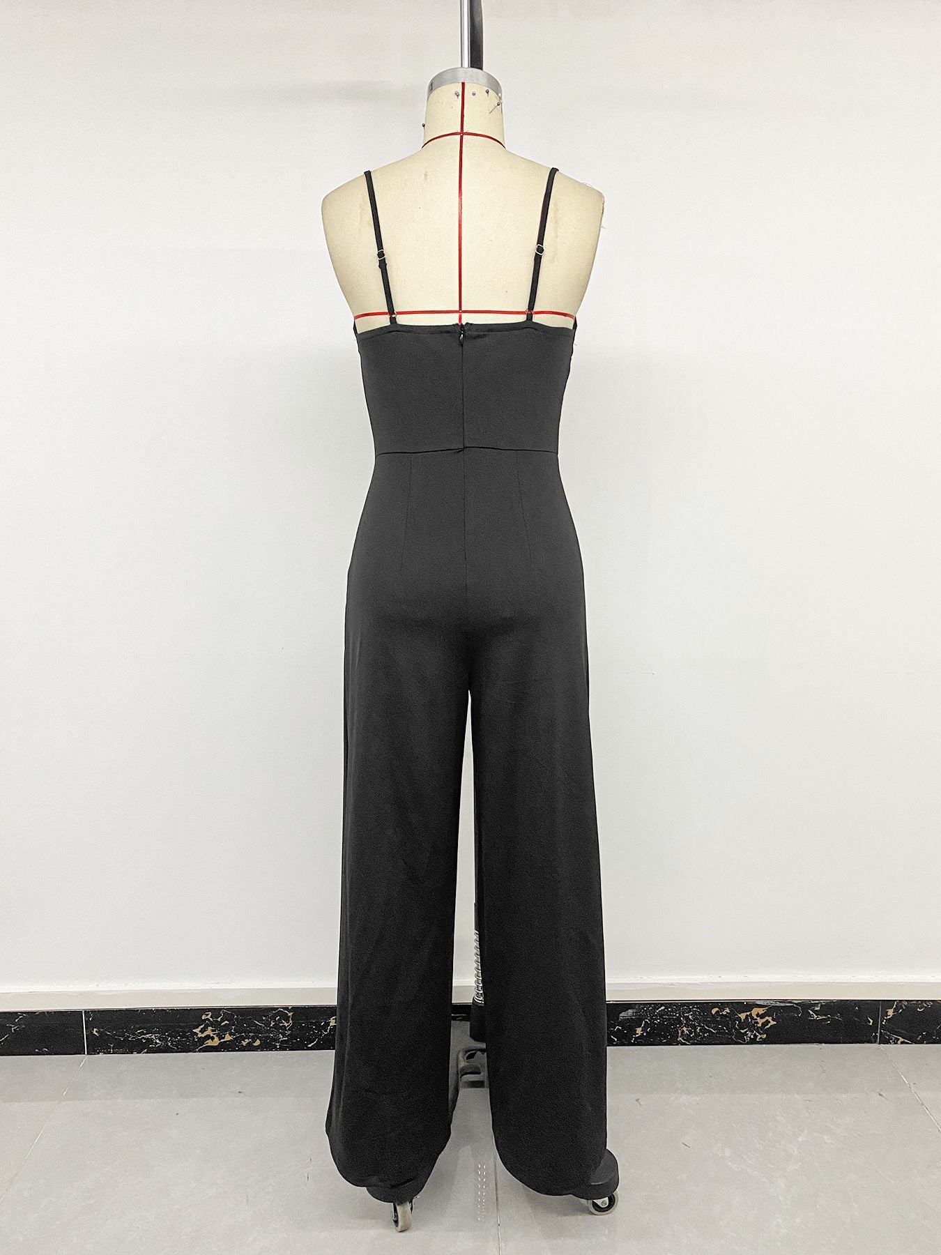 Sexy Wind Black Strap Lace Fitted Waist Jumpsuit