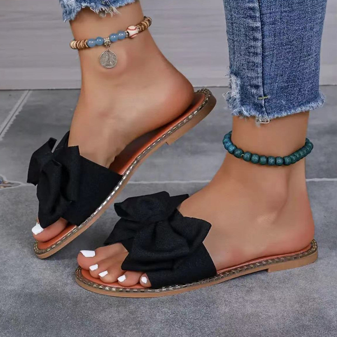 Arrival Flat Bottom Rhinestone Bowknot Slippers Women Outer Wear Solid Color Lightweight Cloth Sandals
