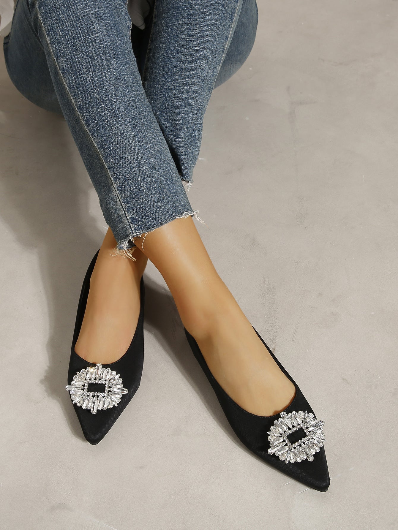 Flat Pumps Low Cut Women Pointed Toe Rhinestone Square Buckle Mary Jane Women Shoes Suede Loafers