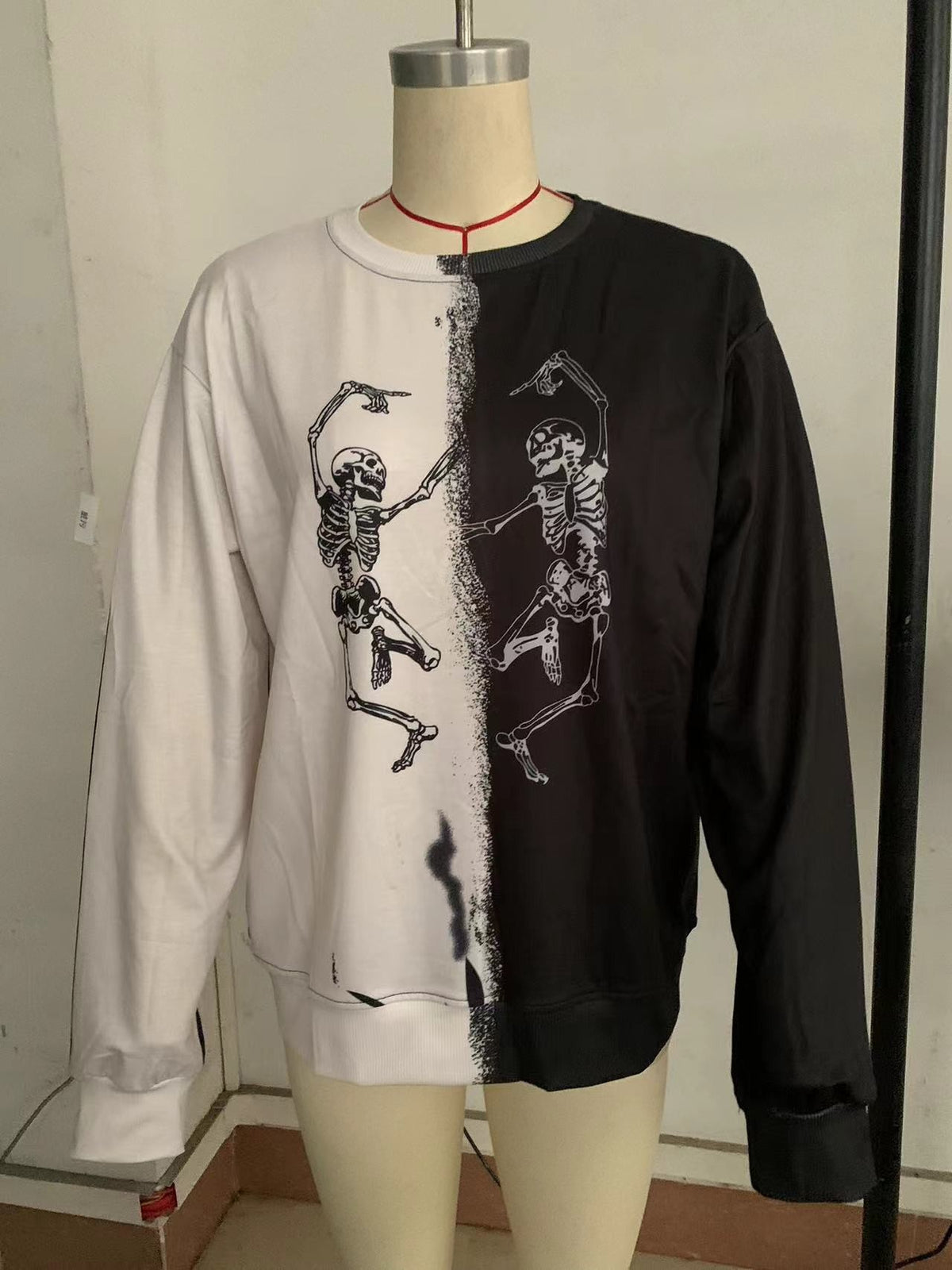 Fall Women Tops Skull Printing Color Contrast Personality Street Loose Sweater Women